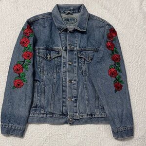 Vintage Southern Embroidered Denim Jean Jacket with Red Roses Sz M